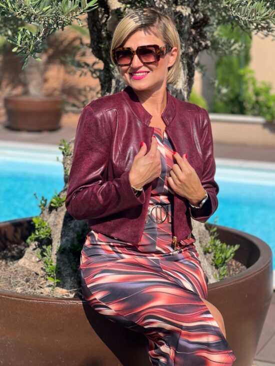 4f00909d-f552-432d-9b08-392d4a9caad6 4f00909d-f552-432d-9b08-392d4a9caad6