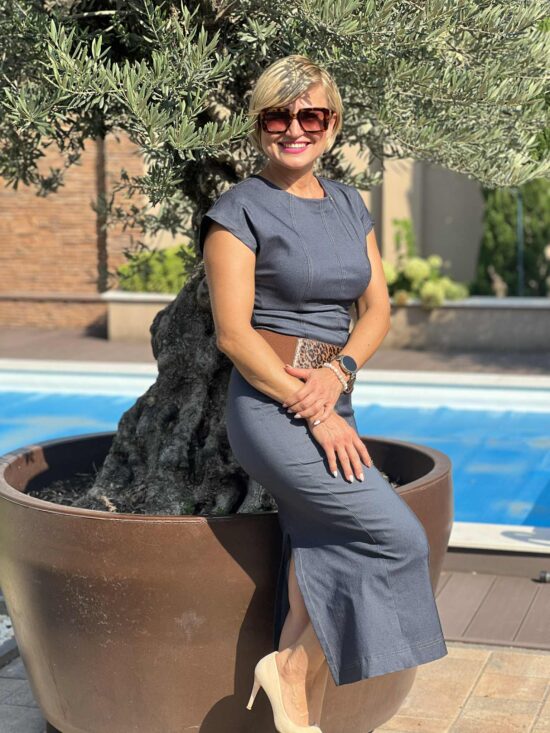 8f85006b-0ace-4755-ab47-803b6198b069 8f85006b-0ace-4755-ab47-803b6198b069