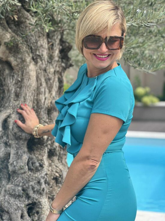 9e20b69d-fa0d-470f-9413-4a089aadee1d 9e20b69d-fa0d-470f-9413-4a089aadee1d