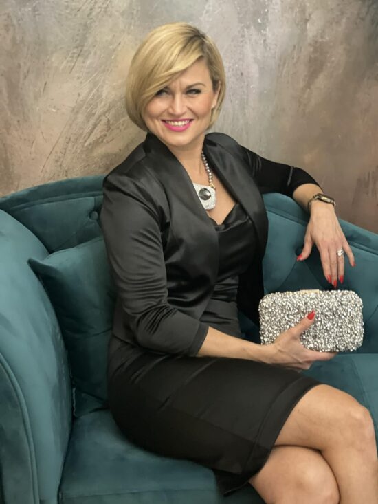 857fbbdf-ab17-4743-b55a-292263fb782b 857fbbdf-ab17-4743-b55a-292263fb782b