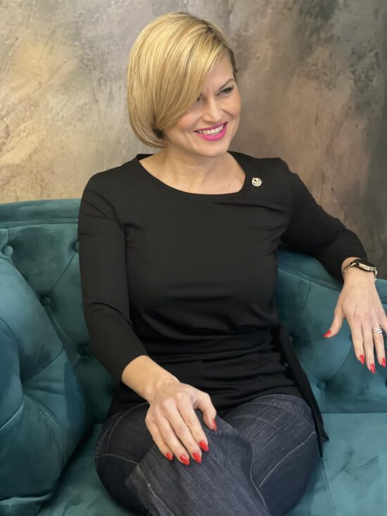 593f49fa-5b25-470c-868f-9e03a7ebbf1c 593f49fa-5b25-470c-868f-9e03a7ebbf1c