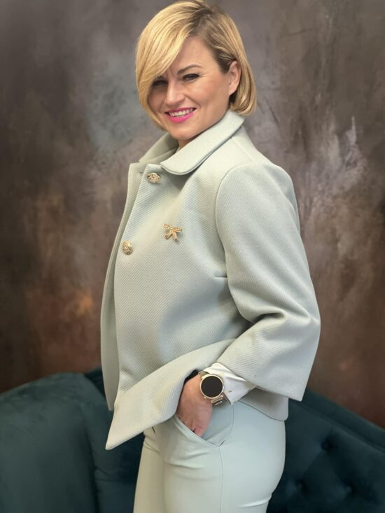 8197aff5-6bb6-48ed-82e2-16eb7816d509 8197aff5-6bb6-48ed-82e2-16eb7816d509