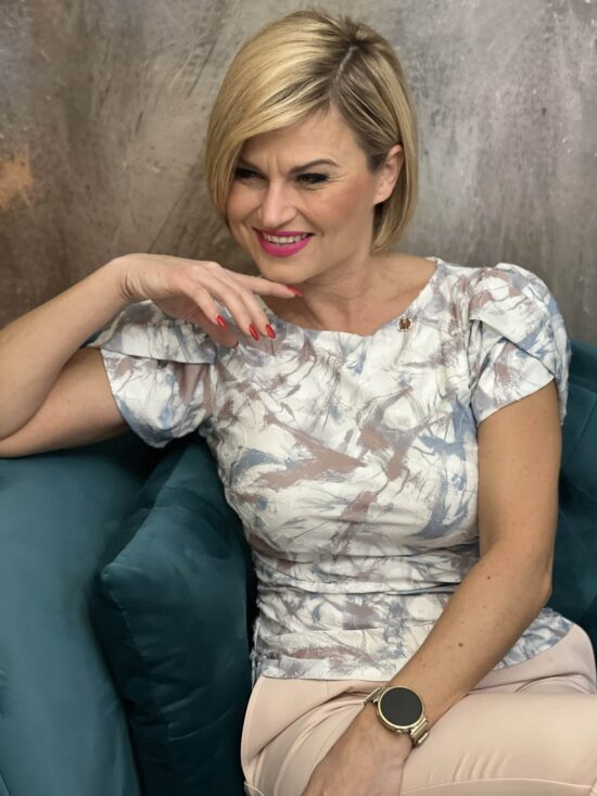 bc047e12-8953-4255-b683-f350bb7b1edc bc047e12-8953-4255-b683-f350bb7b1edc